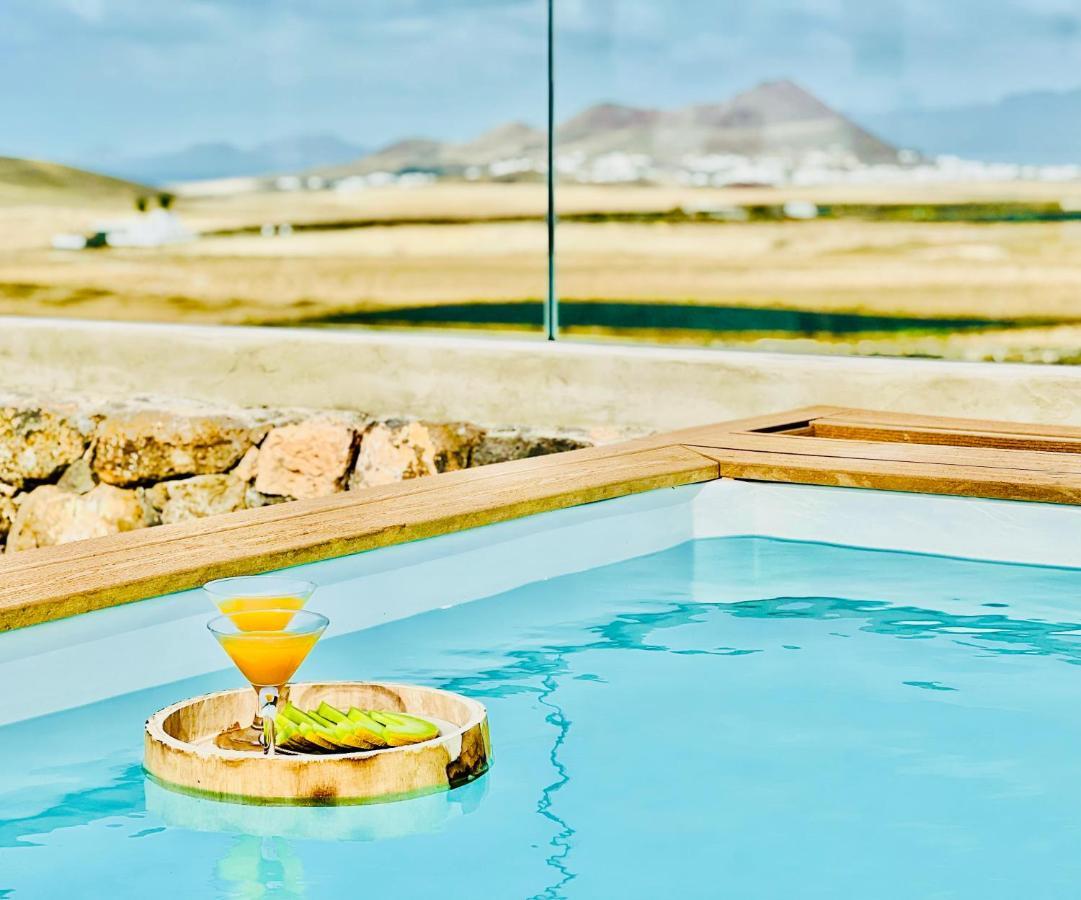 Canaryislandshost L The Sky Suites Tinajo Exterior foto