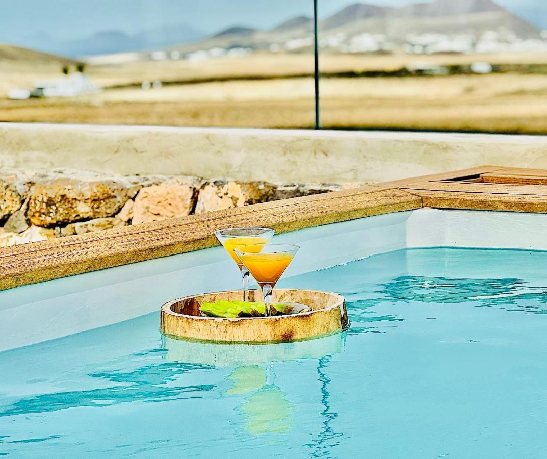 Canaryislandshost L The Sky Suites Tinajo Exterior foto